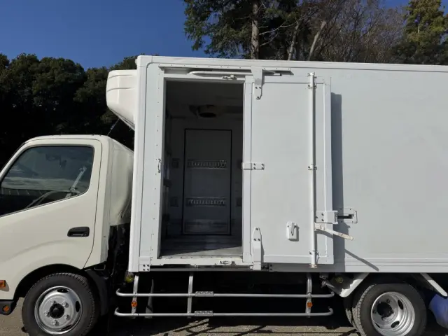 トヨタ ダイナ 2RG-XZU710(2WD)の写真9
