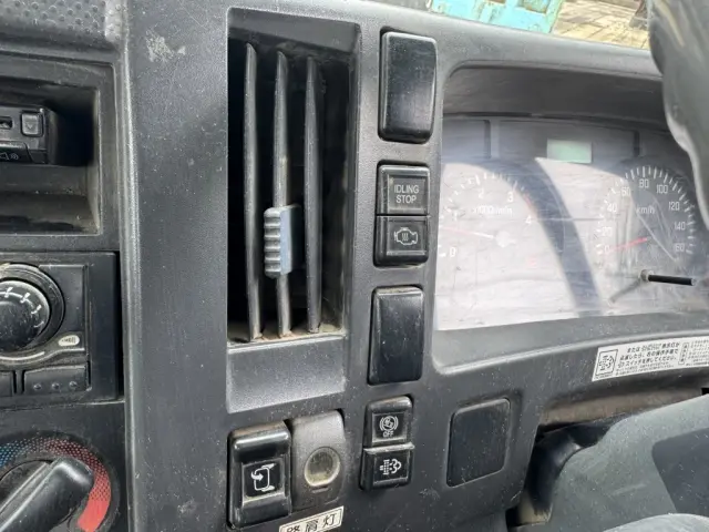いすゞ フォワード PKG-FRR90S2(2WD)の写真27