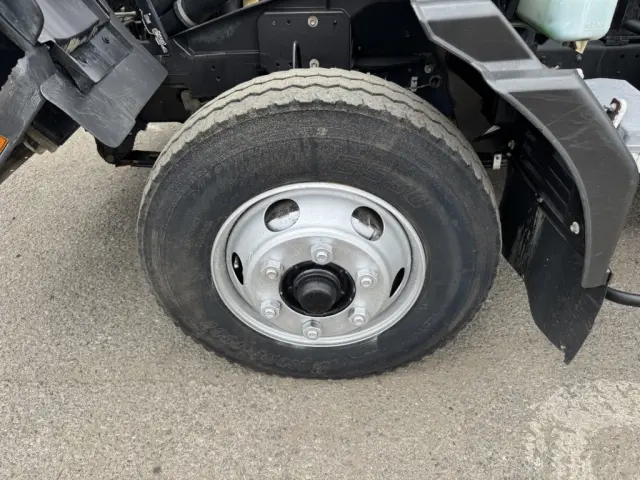 いすゞ フォワード PKG-FRR90S2(2WD)の写真39