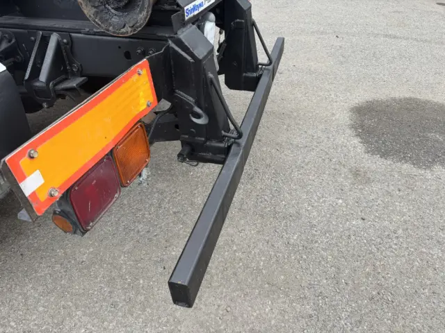 いすゞ フォワード PKG-FRR90S2(2WD)の写真44