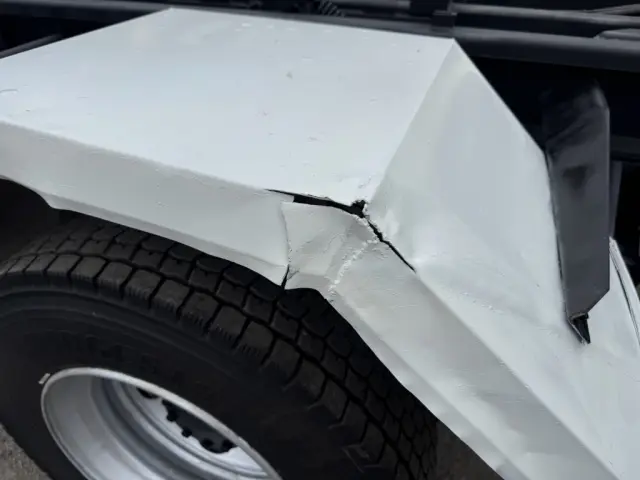 いすゞ フォワード PKG-FRR90S2(2WD)の写真50