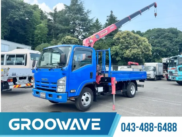 いすゞ エルフ BDG-NPR85AR(2WD)の写真1