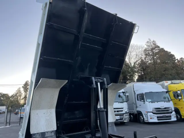 日野 レンジャー 2KG-FC2ABA(未入力/関係無)の写真13