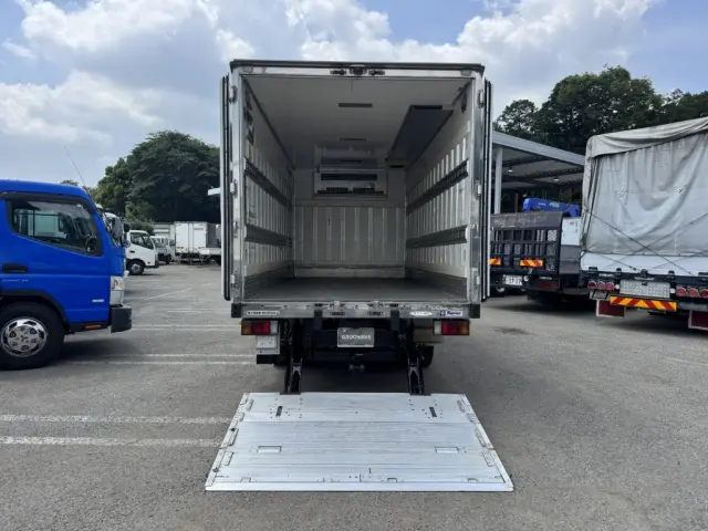 いすゞ エルフ TPG-NPR85AN(2WD)の写真10