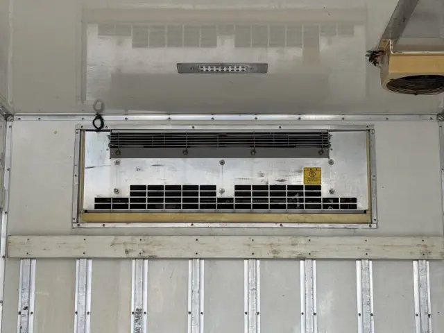 いすゞ エルフ TPG-NPR85AN(2WD)の写真18