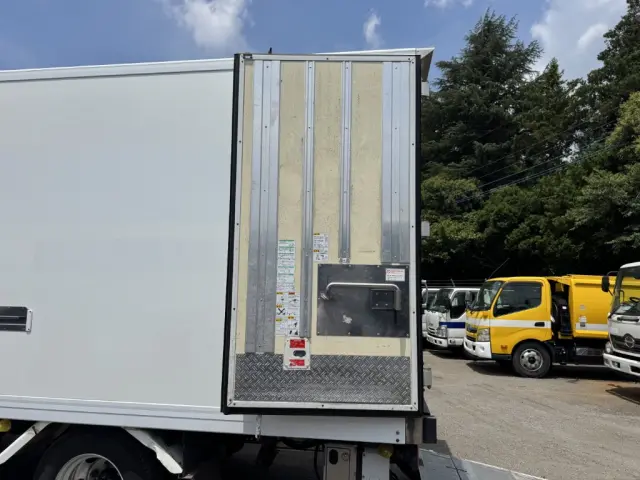 いすゞ エルフ TPG-NPR85AN(2WD)の写真20