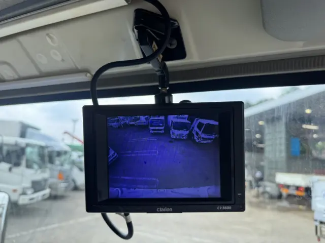 いすゞ エルフ TPG-NPR85AN(2WD)の写真36