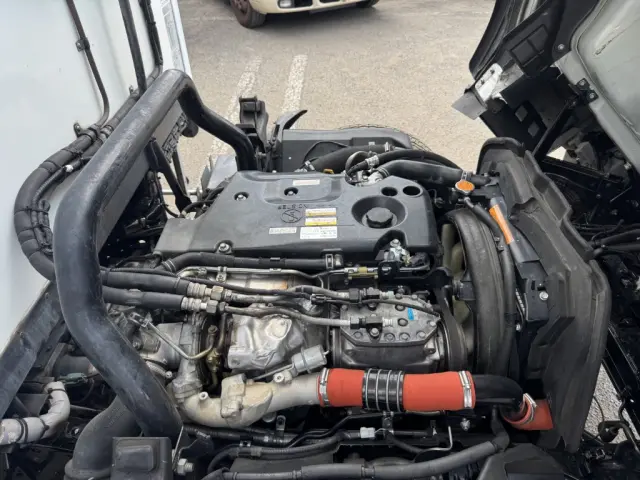 いすゞ エルフ TPG-NPR85AN(2WD)の写真41