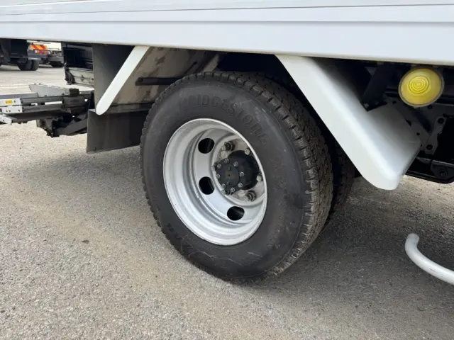 いすゞ エルフ TPG-NPR85AN(2WD)の写真47