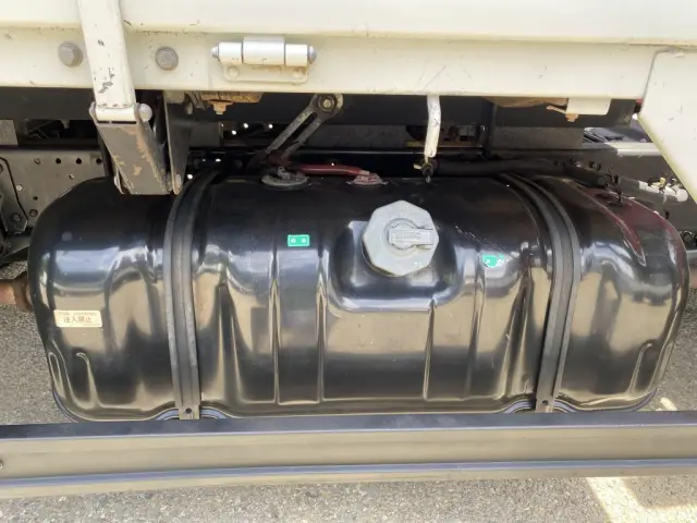 いすゞ エルフ TPG-NKR85R(2WD)の写真29