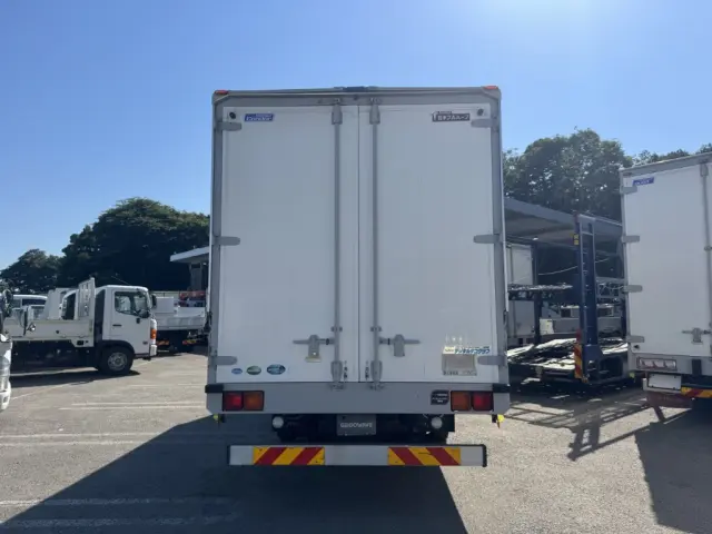UD コンドル TKG-MK38L(2WD)の写真8