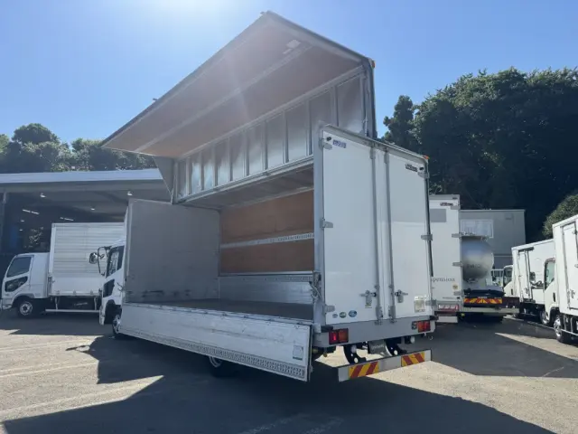 UD コンドル TKG-MK38L(2WD)の写真15