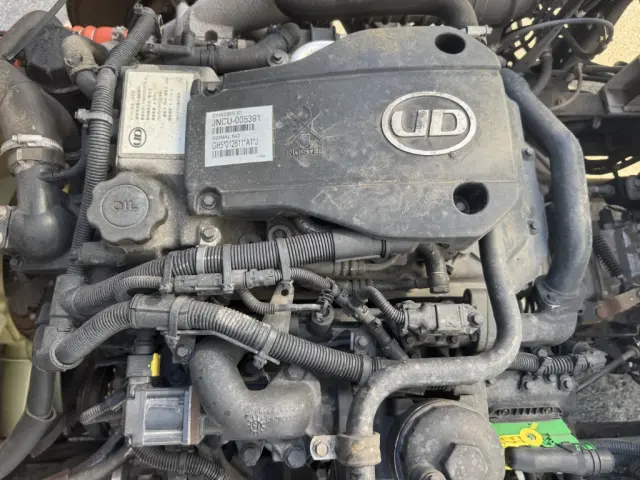 UD コンドル TKG-MK38L(2WD)の写真35