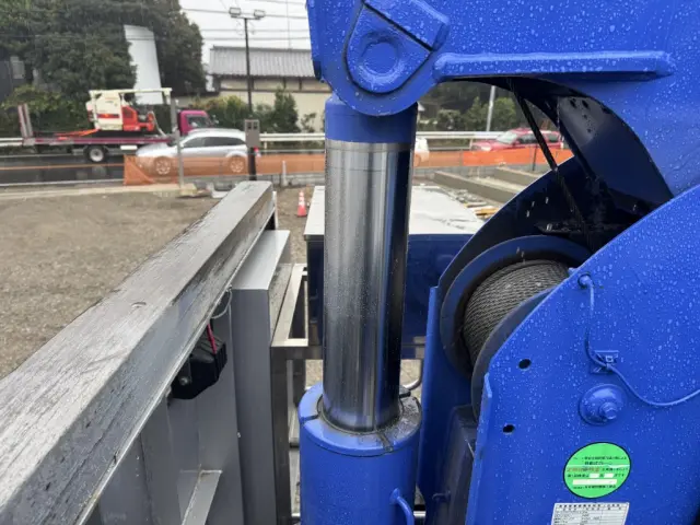 いすゞ ギガ QKG-CYJ77A(8x4)の写真16