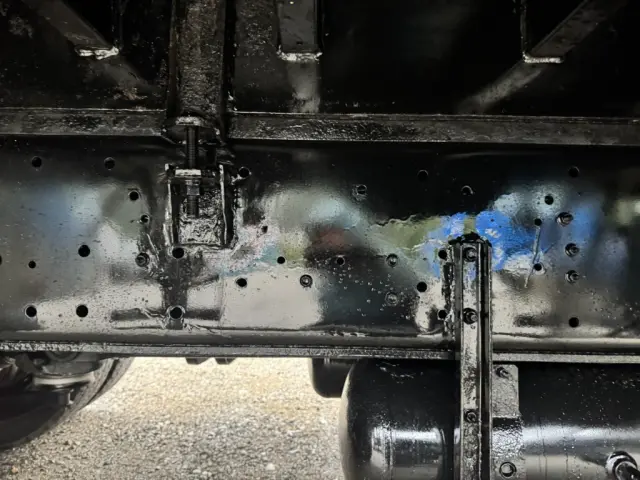 いすゞ ギガ QKG-CYJ77A(8x4)の写真25