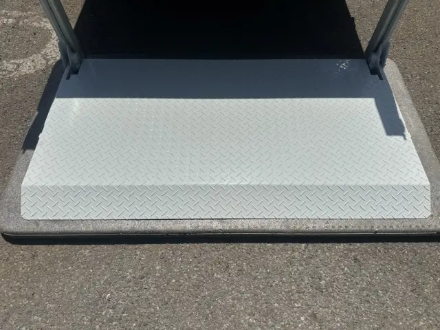 三菱 キャンター 2RG-FBA20(2WD)の写真10