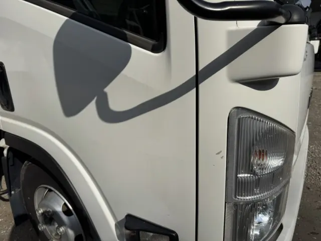 いすゞ エルフ 2RG-NPR88YN(2WD)の写真50