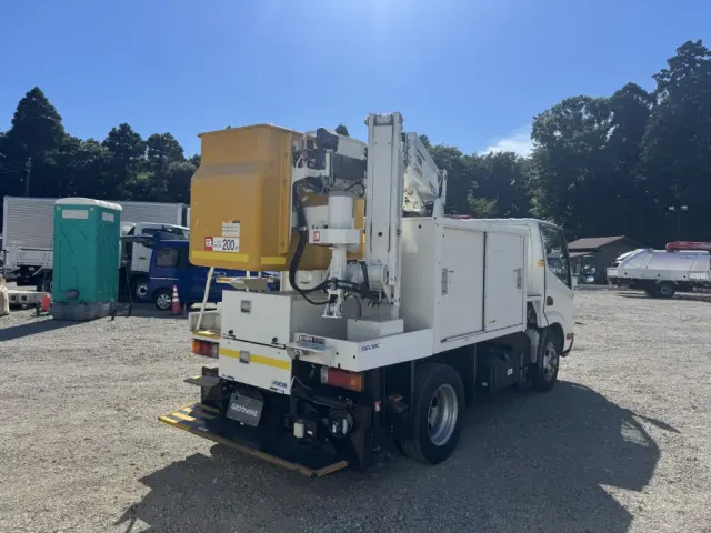 日野 デュトロ TKG-XZU605M(2WD)の写真3