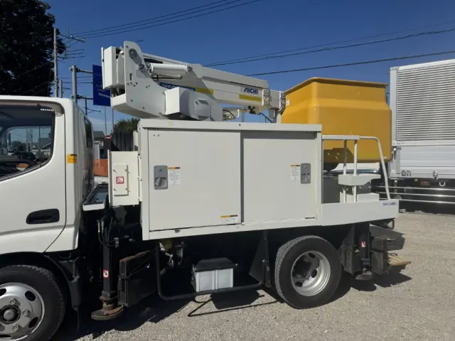 日野 デュトロ TKG-XZU605M(2WD)の写真7