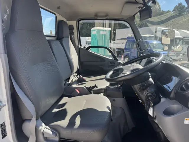 日野 デュトロ TKG-XZU605M(2WD)の写真28