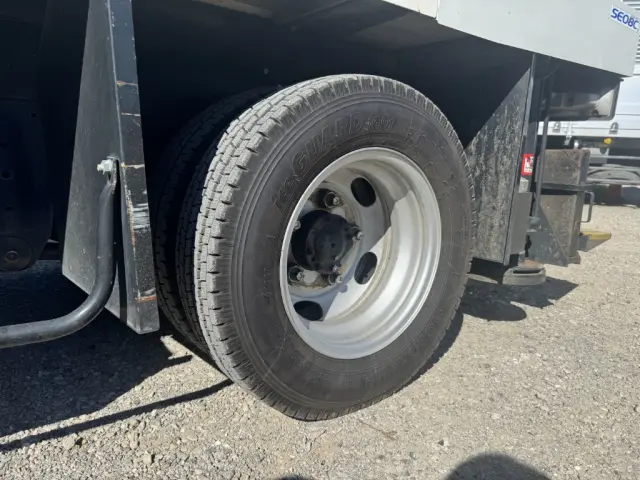 日野 デュトロ TKG-XZU605M(2WD)の写真43