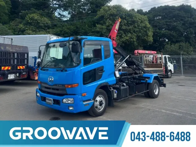 ＵＤ コンドル TKG-MK38L(2WD)の写真1