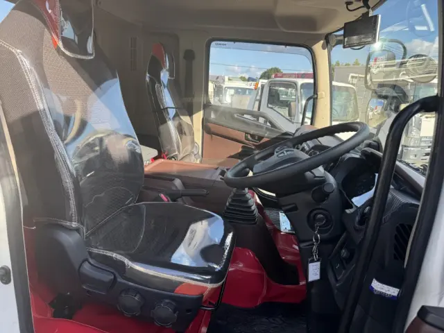 日野 レンジャー 2KG-FD2ABA(未入力/関係無)の写真32