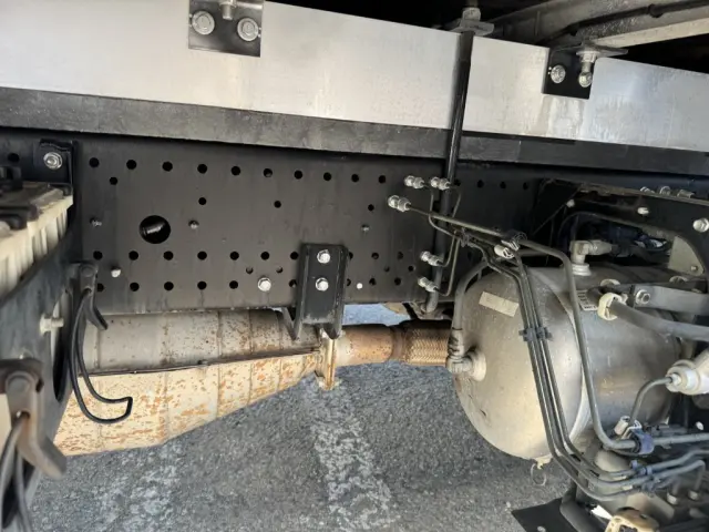 いすゞ フォワード TKG-FRR90T2(2WD)の写真23