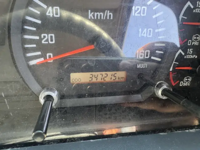 いすゞ フォワード TKG-FRR90T2(2WD)の写真28