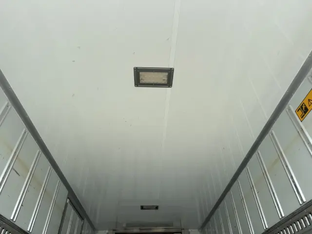 三菱 キャンター TPG-FEB80(2WD)の写真15