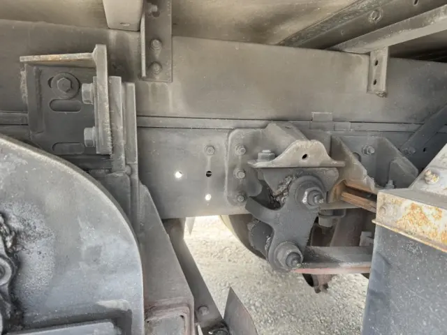 三菱 キャンター TPG-FEB80(2WD)の写真22