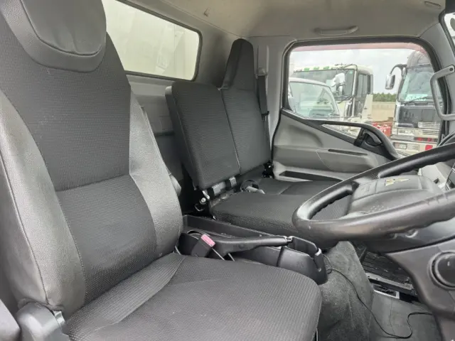 三菱 キャンター TPG-FEB80(2WD)の写真26