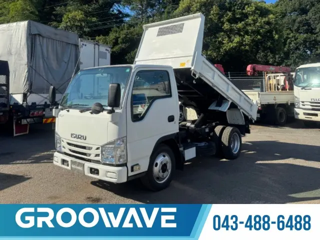 いすゞ エルフ TPG-NJR85AD(2WD)の写真1