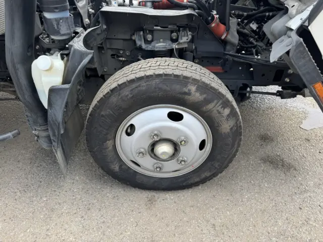いすゞ エルフ 2RG-NPR88AN(2WD)の写真43