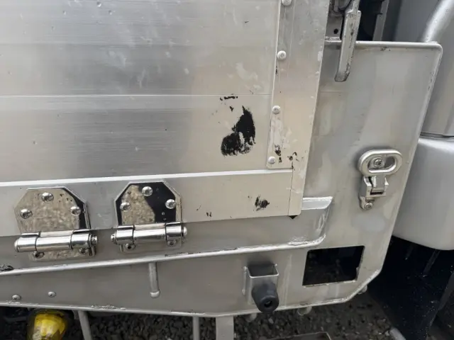 三菱 ファイター TKG-FK61F(2WD)の写真47