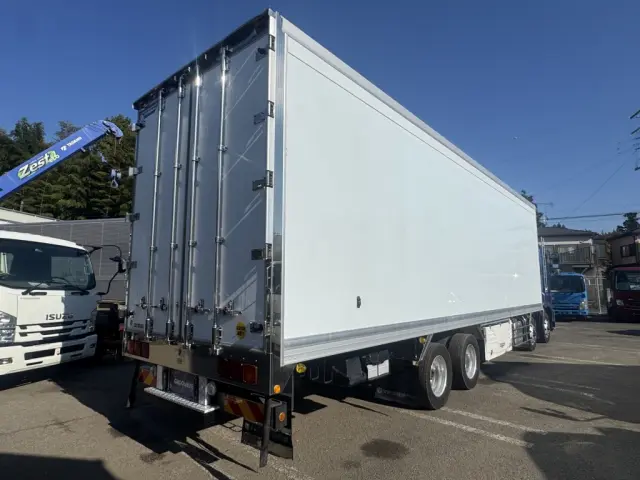 日野 プロフィア 2DG-FW1AHG(8x4)の写真3