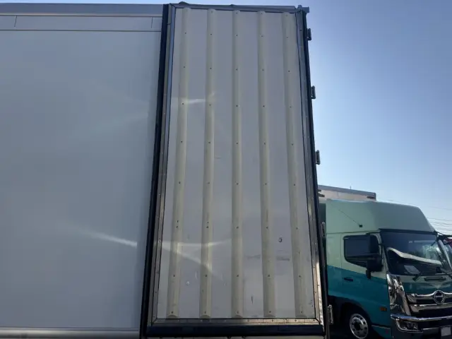 日野 プロフィア 2DG-FW1AHG(8x4)の写真16