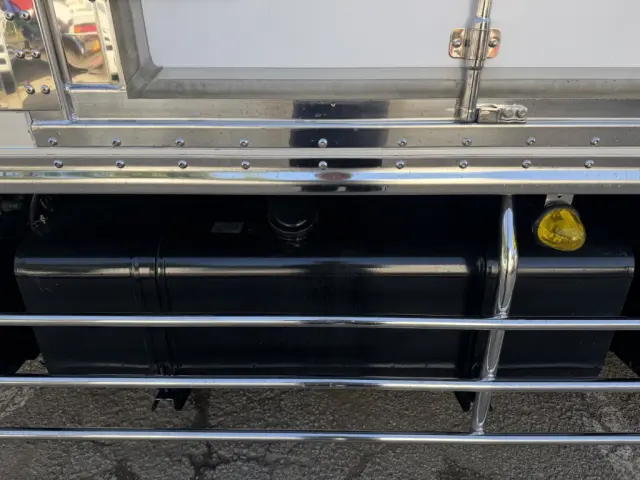 日野 プロフィア 2DG-FW1AHG(8x4)の写真23