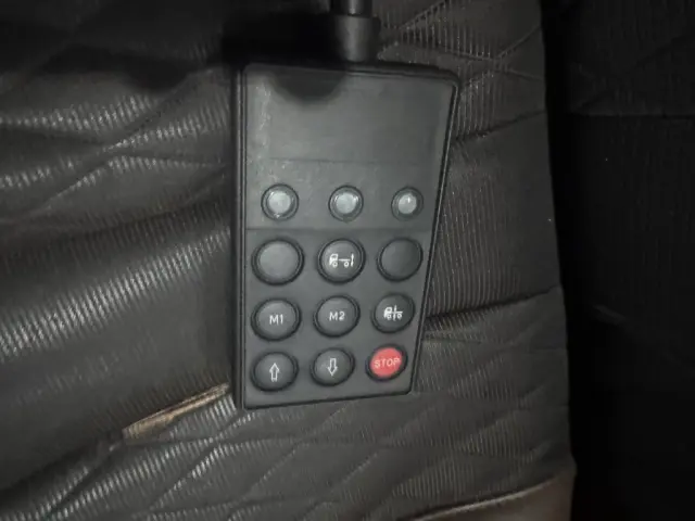 日野 プロフィア 2DG-FW1AHG(8x4)の写真30