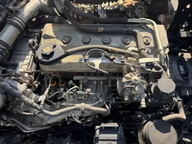 日野 プロフィア 2DG-FW1AHG(8x4)の写真37