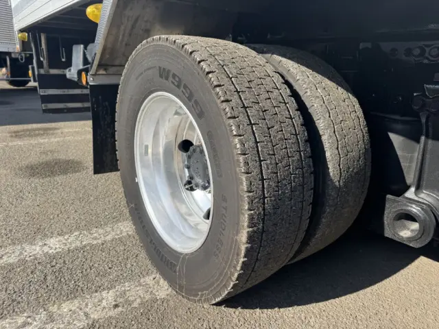 日野 プロフィア 2DG-FW1AHG(8x4)の写真43