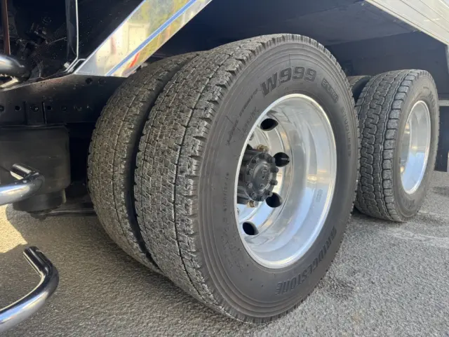 日野 プロフィア 2DG-FW1AHG(8x4)の写真46