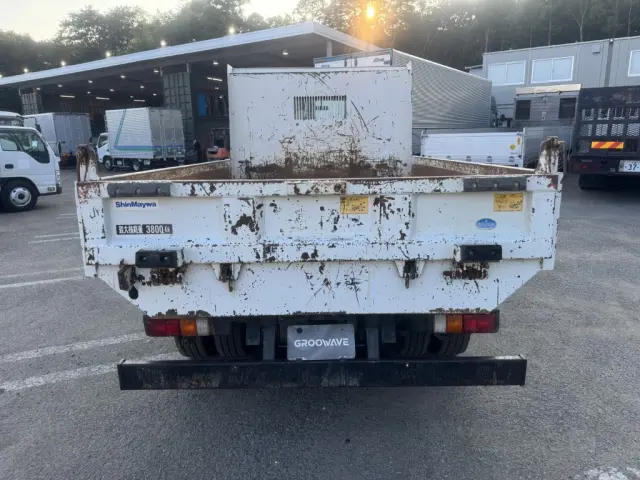 いすゞ エルフ TKG-NPR85YN(2WD)の写真8