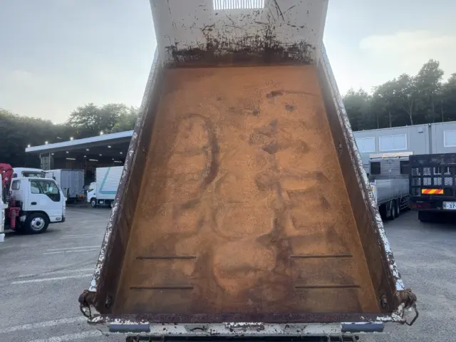 いすゞ エルフ TKG-NPR85YN(2WD)の写真12