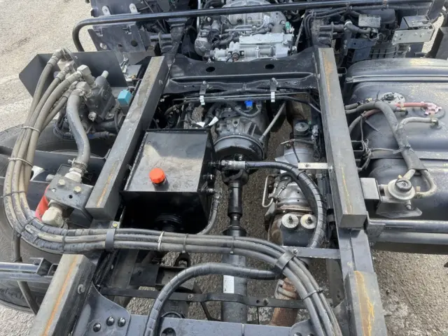 いすゞ エルフ TKG-NPR85YN(2WD)の写真19