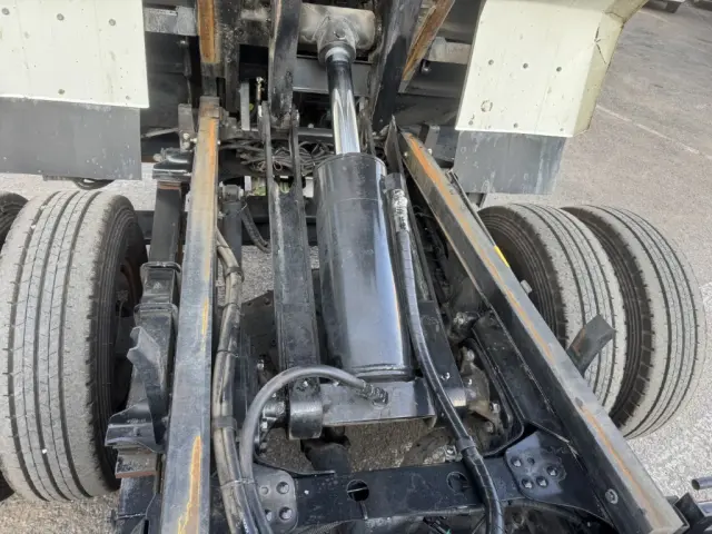 いすゞ エルフ TKG-NPR85YN(2WD)の写真20