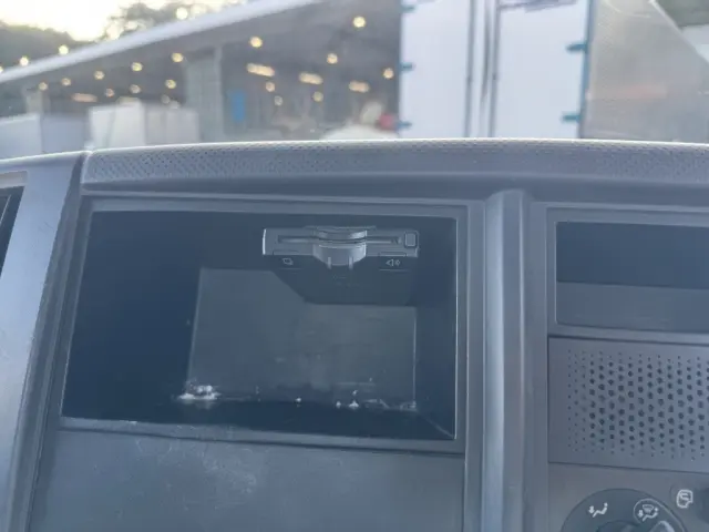 いすゞ エルフ TKG-NPR85YN(2WD)の写真34