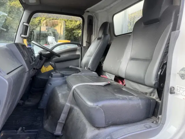 いすゞ エルフ TKG-NPR85YN(2WD)の写真38