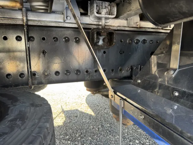 日野 プロフィア 2DG-FW1AHG(8x4)の写真22