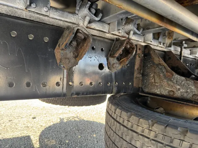 日野 プロフィア 2DG-FW1AHG(8x4)の写真23